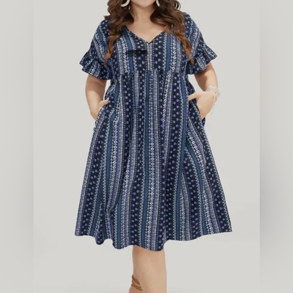 BloomChic Blue Patterned Dress